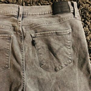 Levi’s 720 high rise super skinny
